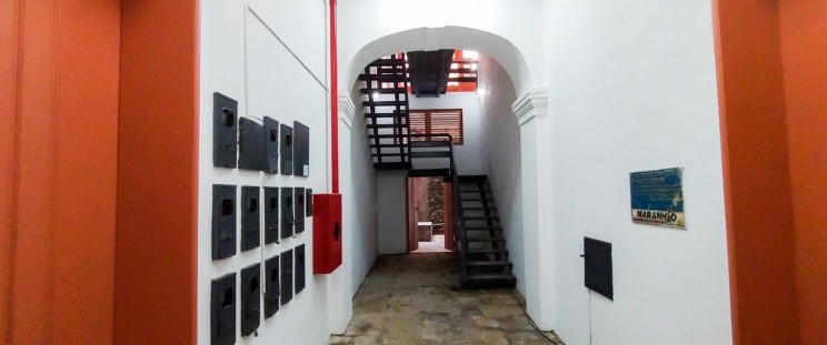 A reforma do Residencial Pacotilha, localizado no Beco da Pacotilha, Centro Histórico de São Luís, está agradando moradores e visitantes. Moradia para famílias de baixa renda, o imóvel há anos não passava por reparos. A ação do Governo do Maranhão é realizada por intermédio da Secretaria de Estado das Cidades e Desenvolvimento Urbano (Secid).